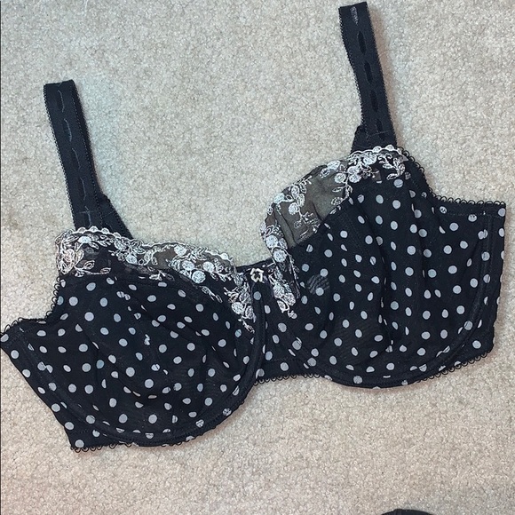 Paramour Other - 🦄3for20🦄 Paramour sheer dot lace underwire bra
